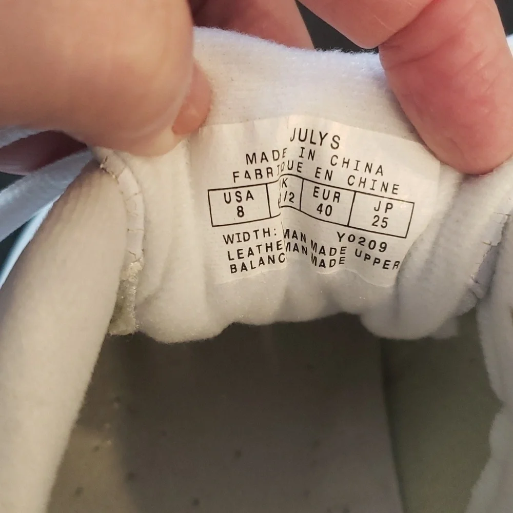 Easy Spirit July athletic shoe white